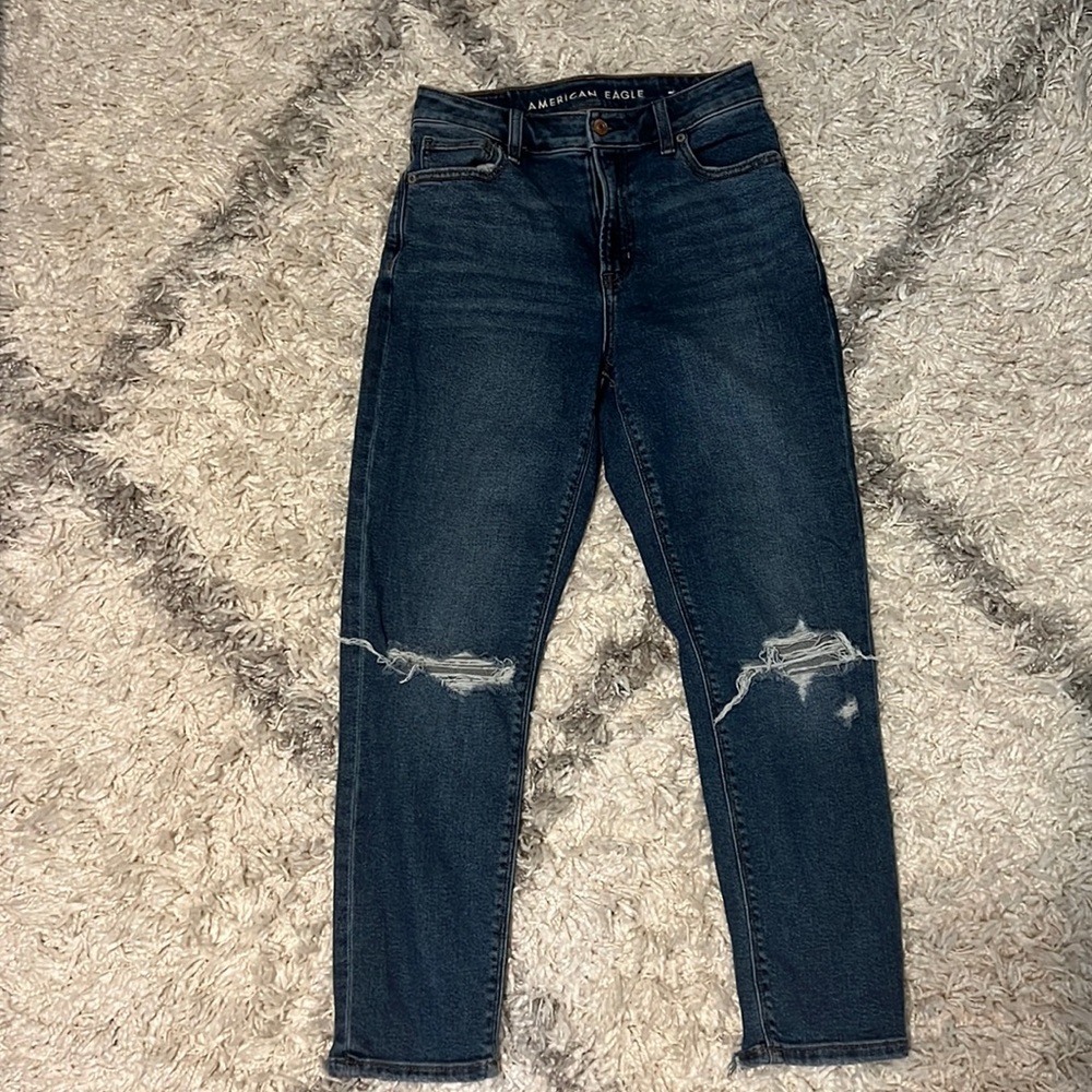 American eagle mom jeans size 0 short